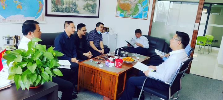 于都县林业局局长谢海荣一行莅临公司考察指导